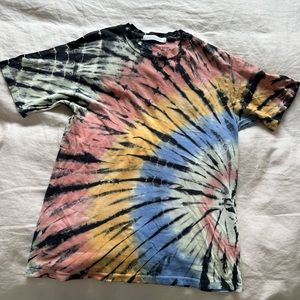 Daydreamer tye die shirt